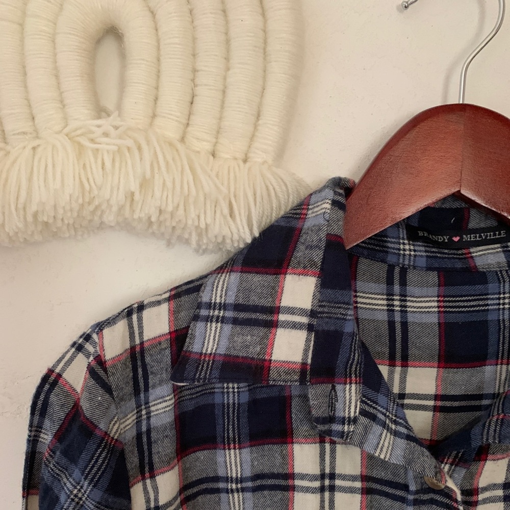 NWOT Brandy Melville Flannel - Picture 5 of 5
